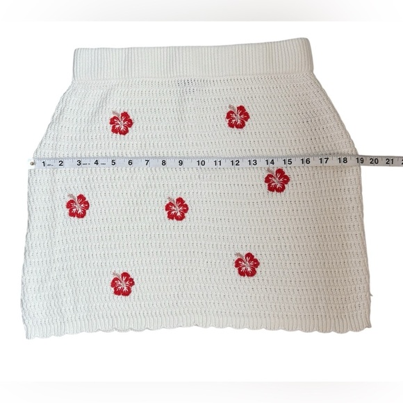 Wild Fable Crochet Knit Set White Hibiscus Skirt (M) & Crop Top (S) 100% Cotton - Picture 11 of 13